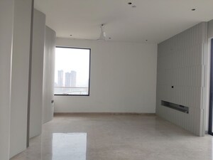 Room in 4 BHK Apartment at Myscape Isle Of Sky, Financial District – for Rent