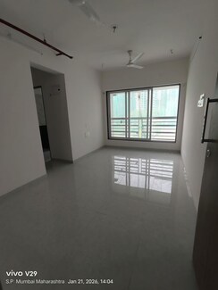 1 BHK + Pooja Room Apartment For Rent in Lodha Vista