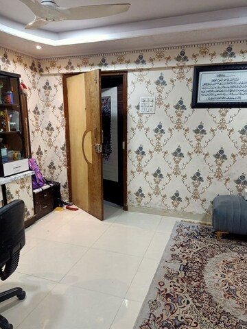 Living Room in 1 BHK Apartment at Kurla East – for Rent