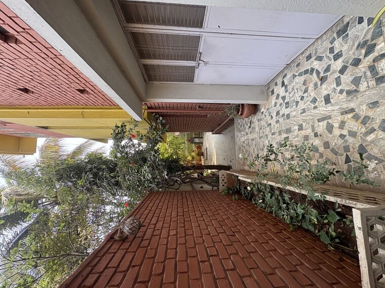 Balcony, sai-niwas-society 3.5 Bedroom 2000 Sq.Ft. Villa In Undri Pune 10116605