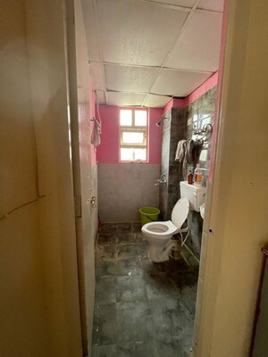 Bathroom in 3 BHK Apartment at Auric City Homes, Sector 82 – for Rent