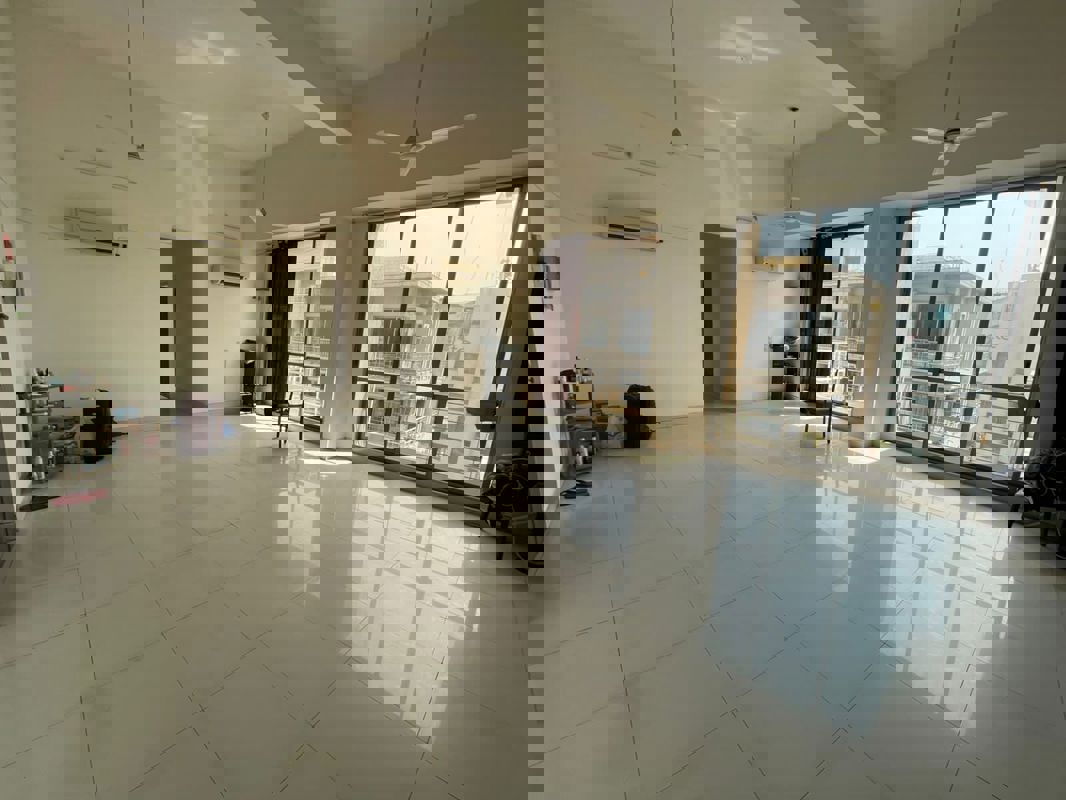 4 BHK + Store Room 1800 Sq.Ft. Apartment in Kohinoor City Phase I