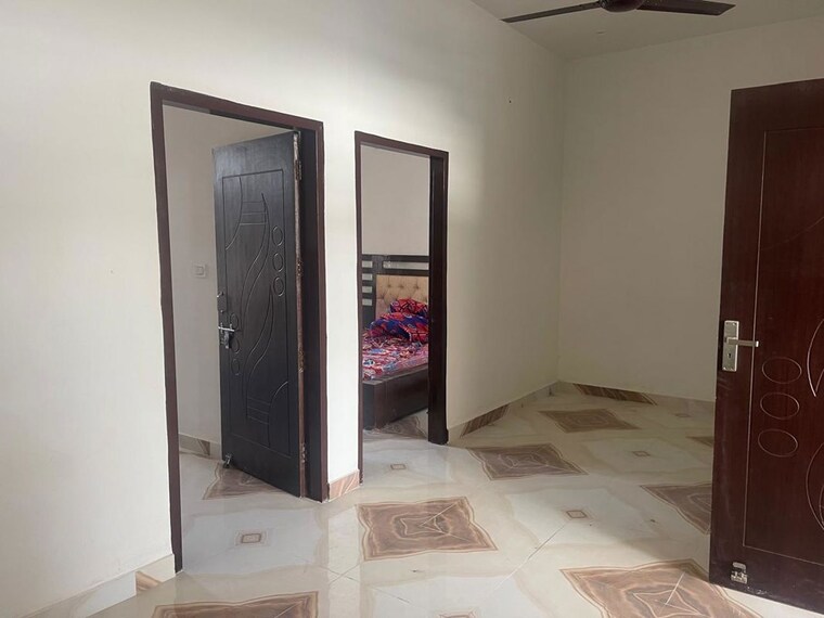 Bedroom, bhago majra road 6 Bedroom 110 Sq.Yd. Independent House In Bhago Majra Road Kharar 10116671
