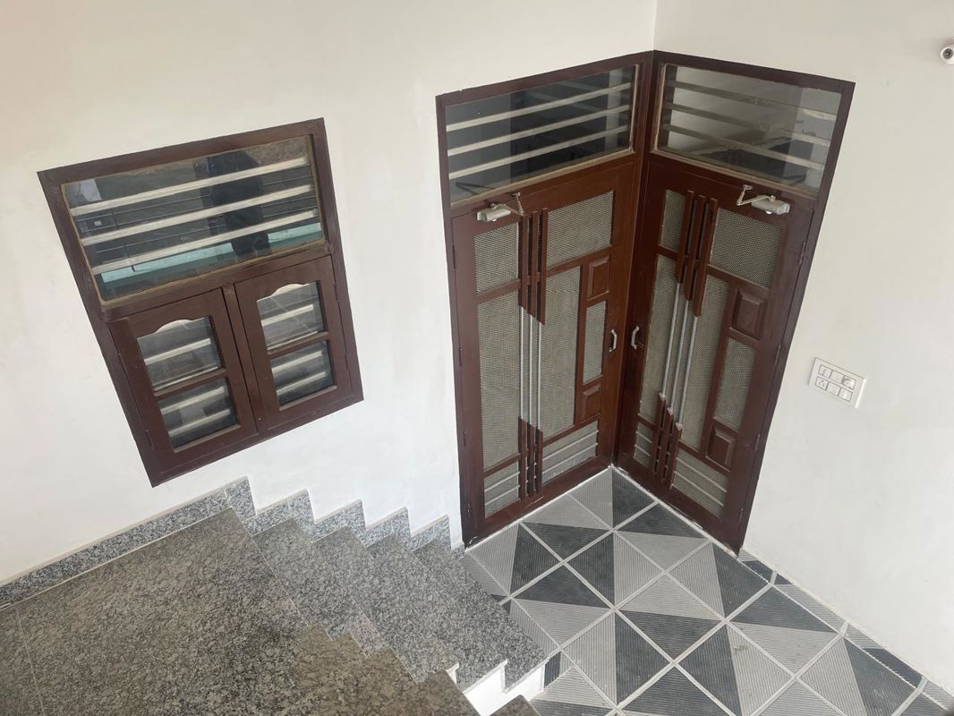 6 BHK + Extra Room Independent House For Sale in Bhago Majra Road