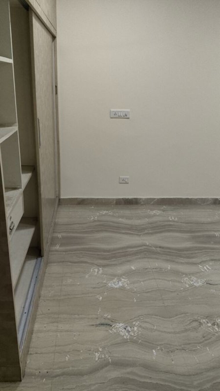 Room, chattarpur 3 Bedroom 150 Sq.Yd. Builder Floor In Chattarpur Delhi 10115542