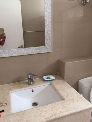 Bathroom in 5 BHK Apartment at Emaar The Palm Drive-The Premier Terraces, Sector 66 – for Rent