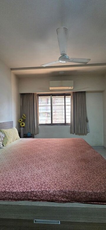 Bedroom in 2 BHK Apartment at Safal Heights, Chembur – for Rent