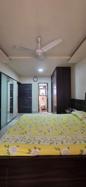 Bedroom in 2 BHK Apartment at Safal Heights, Chembur – for Rent