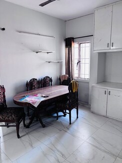 2 BHK + Servant Room,Study Room Independent House For Rent in RWA Jalvayu Vihar