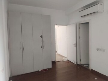 Building Lobby in 3 BHK Apartment at Mapsko Mount Ville, Sector 79 – for Rent