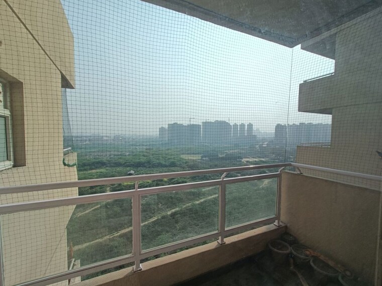 Balcony, elite-golf-green 3 Bedroom 1895 Sq.Ft. Apartment In Sector 79 Noida 10116730