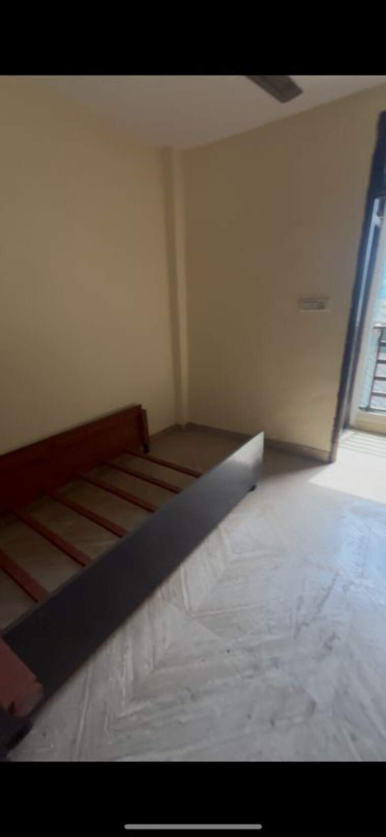 Room, dwarka mor 1 RK 240 Sq.Ft. Builder Floor In Dwarka Mor Delhi 10116747
