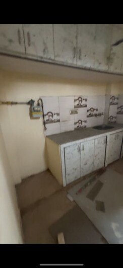 1 RkBuilder Floor For Rent in Dwarka Mor