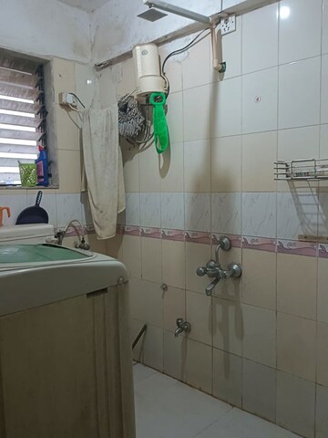 Bathroom in 1 RK Apartment at Summit Apartment, Goregaon East – for Rent