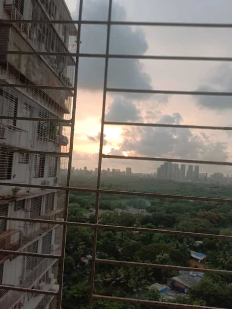Balcony, summit-apartment 1 RK 344 Sq.Ft. Apartment In Goregaon East Mumbai 10116791