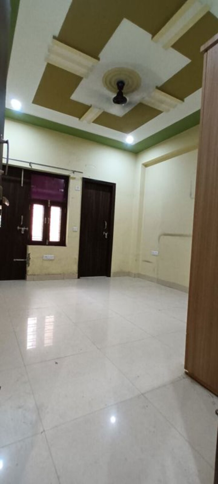 Room, ansal-sushant-floors 3 Bedroom 300 Sq.Ft. Builder Floor In Sushant Lok ii Gurgaon 10002964