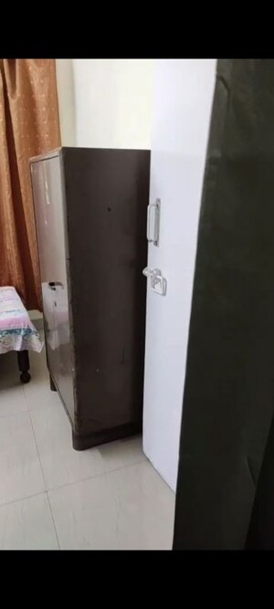 Building Lobby in 1 RK Builder Floor at Sheikh Sarai – for Rent