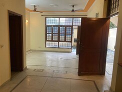 2 BHK Builder Floor For Rent in Sector 45