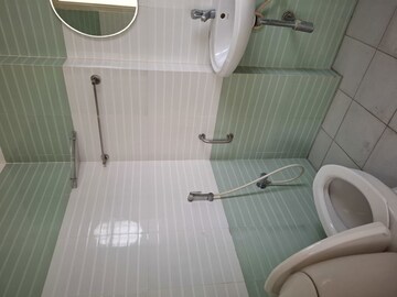 Bathroom in 3 BHK Apartment at Banjara Hills – for Rent