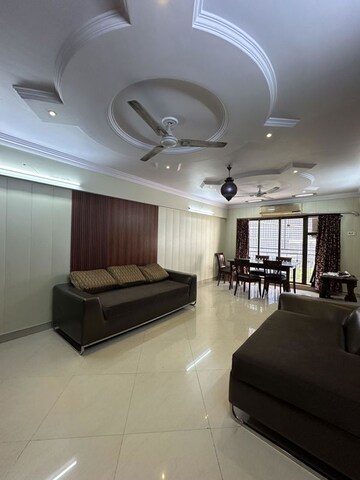 Room in 2 BHK Apartment at Aum Sahil Tower, Lower Parel – for Rent