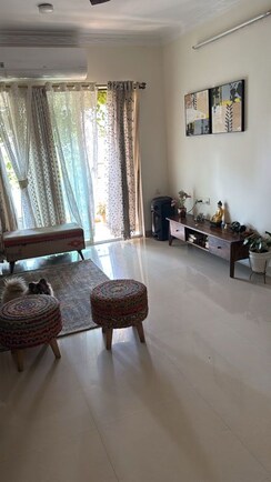 3 BHK + Pooja Room,Servant Room Apartment For Rent in Nahar Mimosa and Mirabilis