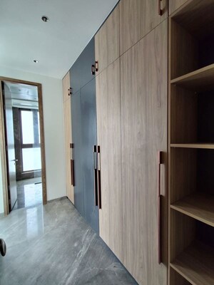 Building Lobby in 4 BHK Apartment at Prestige Jasdan Classic, Mahalaxmi – for Rent