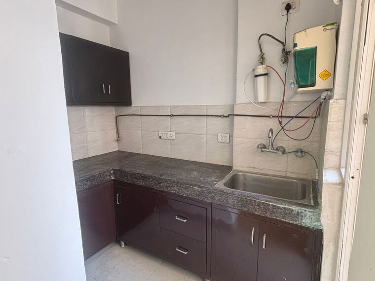 Kitchen, amrapali-silicon-city 3 Bedroom 1420 Sq.Ft. Apartment In Sector 76 Noida 10117000