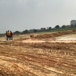 875 Sq.Ft. Plot in Parao