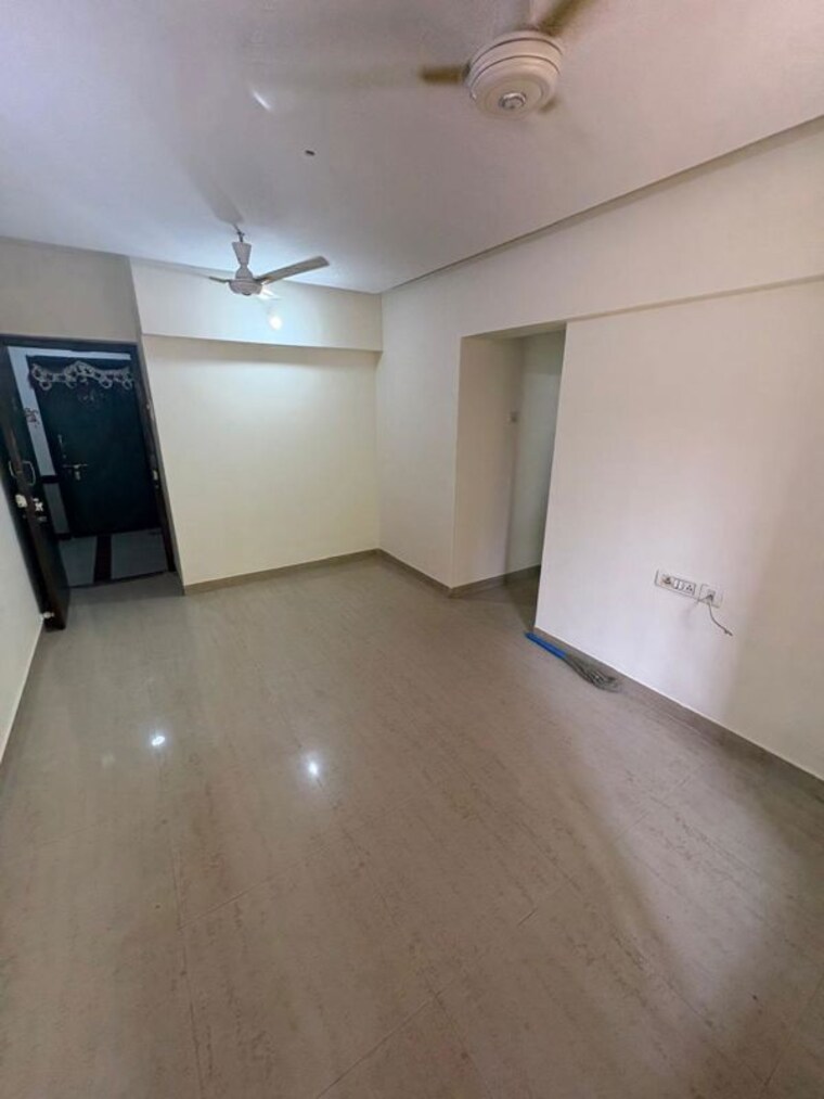 Room, hubtown-greenwoods 2 Bedroom 526 Sq.Ft. Apartment In Vartak Nagar Thane 10117027