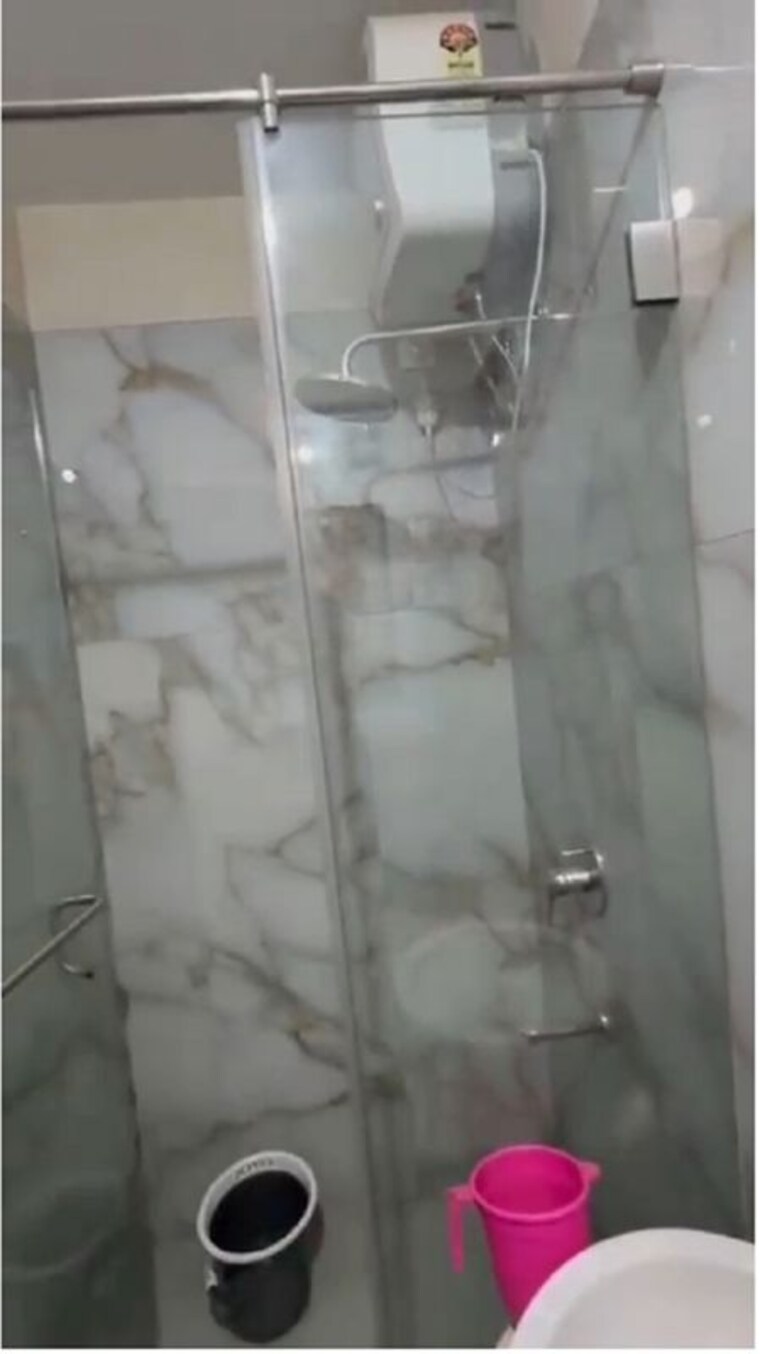 Bathroom, concrete-sai-samast 2 Bedroom 1040 Sq.Ft. Apartment In Chembur Mumbai 10116989