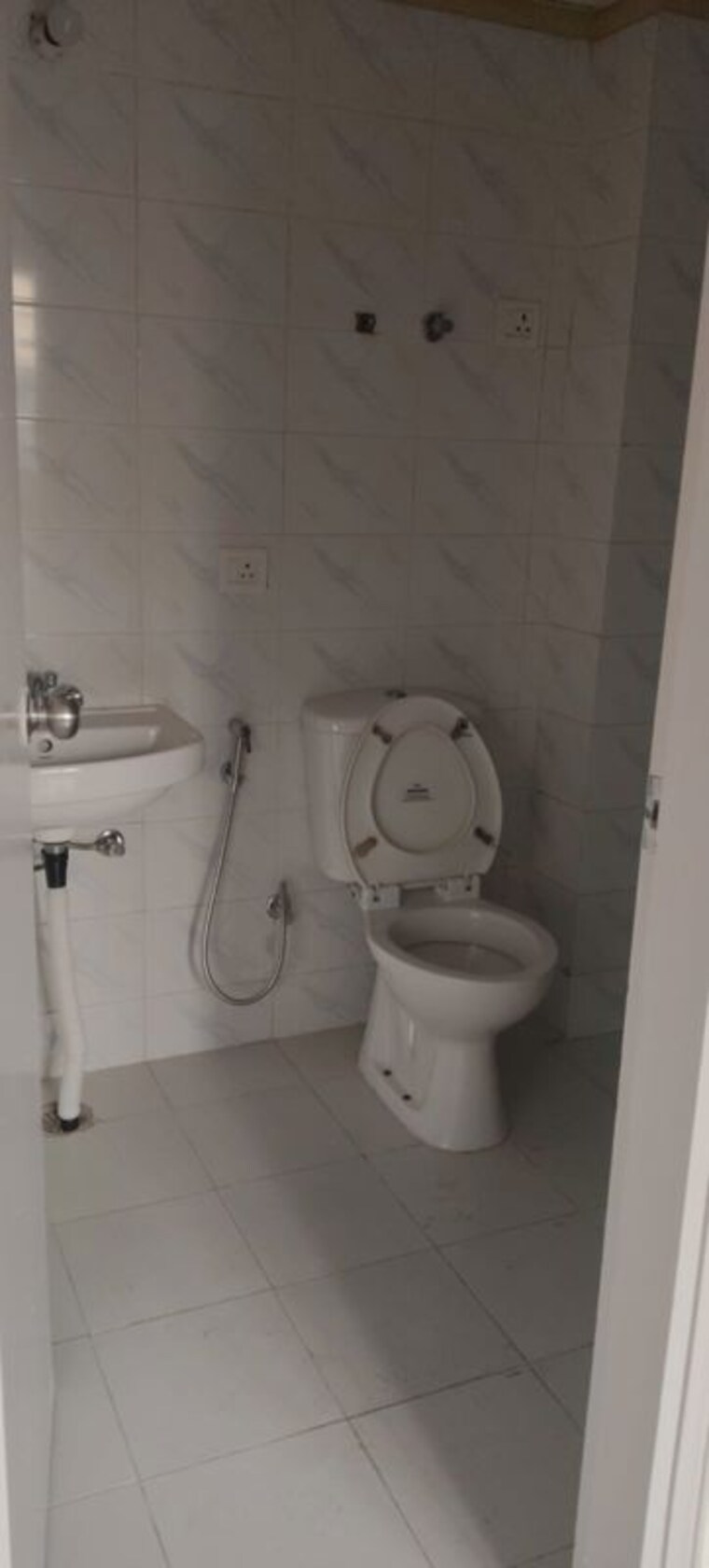 Bathroom, saya-zion 3 Bedroom 1660 Sq.Ft. Apartment In Sector 4 Greater Noida Greater Noida 10117075
