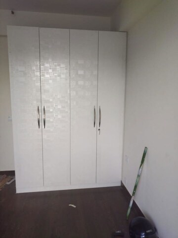 Bathroom in 4 BHK Apartment at DLF The Primus, Sector 82a – for Sale