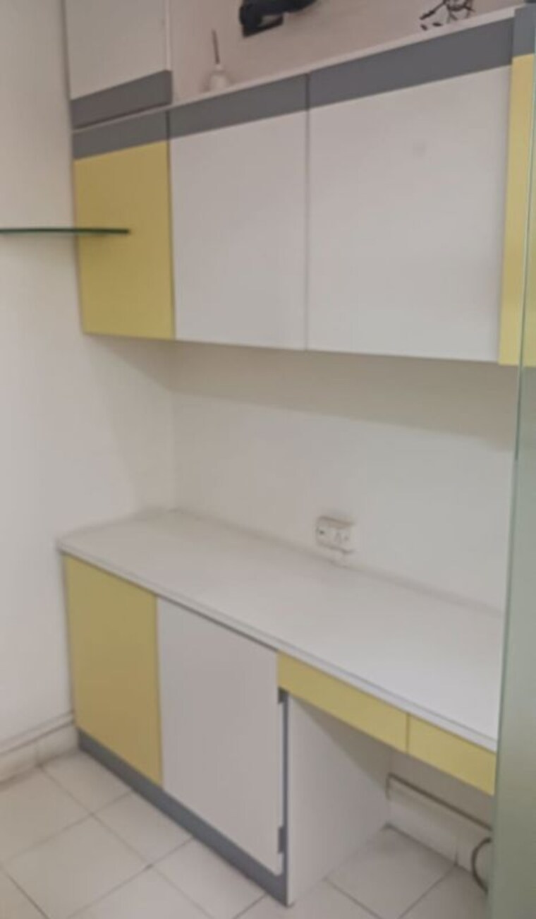 Room, bhandup west Commercial Office Space 370 Sq.Ft. In Bhandup West Mumbai 10117081