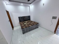 1 RkBuilder Floor For Rent in Dwarka Mor