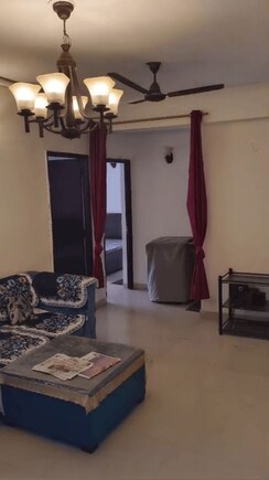 2 BHK Apartment For Sale in Mahagun Mahagunpuram II