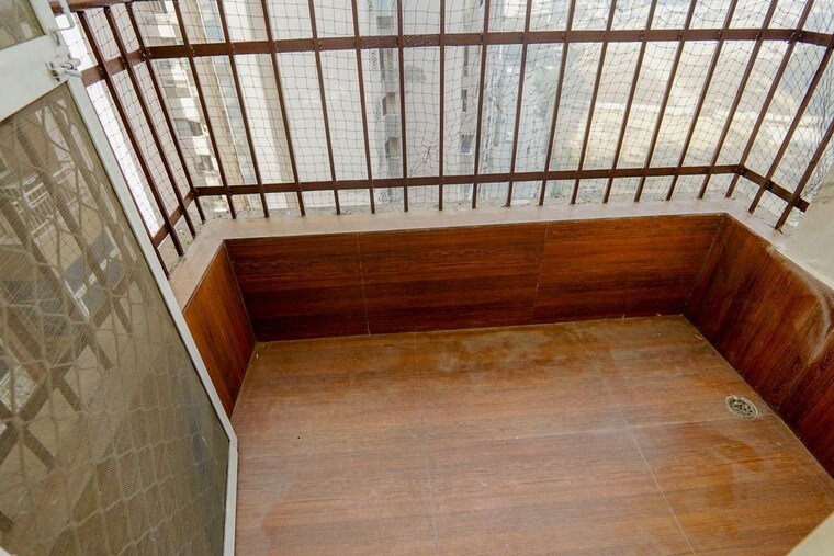 Balcony, supertech-cape-town 2.5 Bedroom 1150 Sq.Ft. Apartment In Sector 74 Noida 10117048
