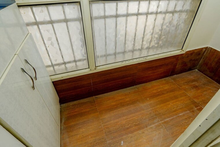 Balcony, supertech-cape-town 2.5 Bedroom 1150 Sq.Ft. Apartment In Sector 74 Noida 10117048