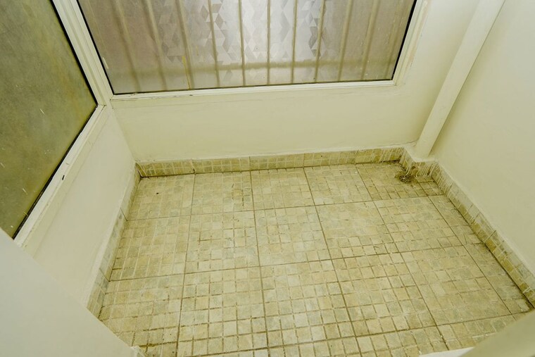 Balcony, supertech-cape-town 2.5 Bedroom 1150 Sq.Ft. Apartment In Sector 74 Noida 10117048