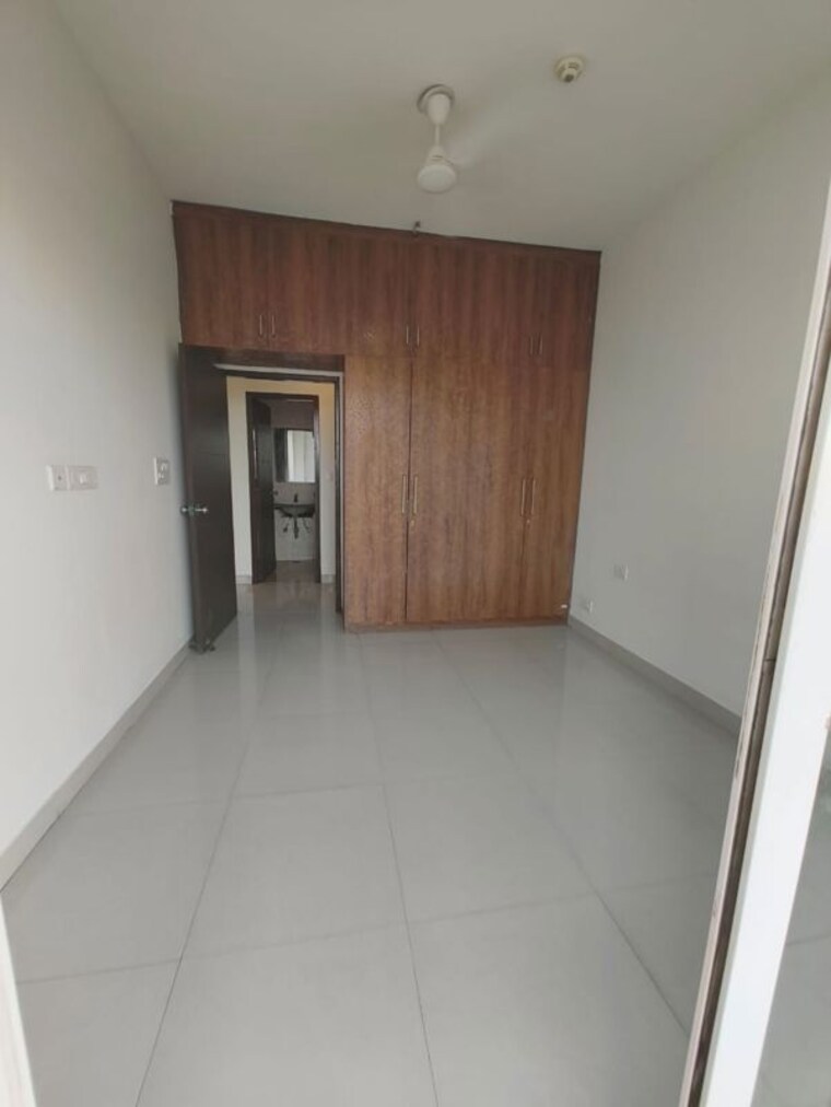 Room, mahagun-mirabella-highrise 2 Bedroom 1380 Sq.Ft. Apartment In Sector 79 Noida 10117086