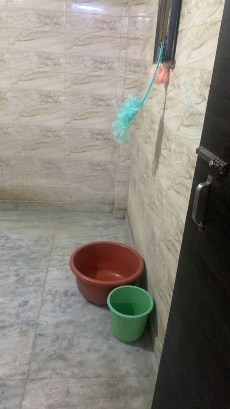 Bathroom, sector 104 1 Bedroom 600 Sq.Ft. Independent House In Sector 104 Noida 10117120