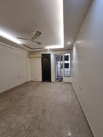 5 BHK + Pooja Room,Servant Room,Study Room,Extra Room 1000 Sq.Yd. Villa in New Friends Colony