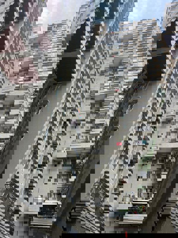 2 BHK + Servant Room 1000 Sq.Ft. Apartment in Supreme Estia Phase 1