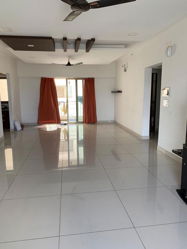 5 BHK + Servant Room Apartment For Rent in Paranjape Schemes Blue Ridge