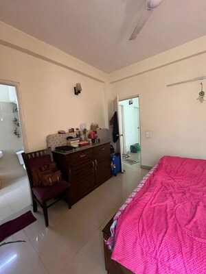 Bedroom in 3 BHK Independent House at Sector 48 – for Rent