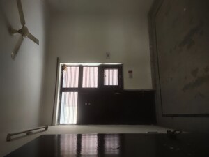 Room in 1 BHK Independent House at Sector 9 – for Rent