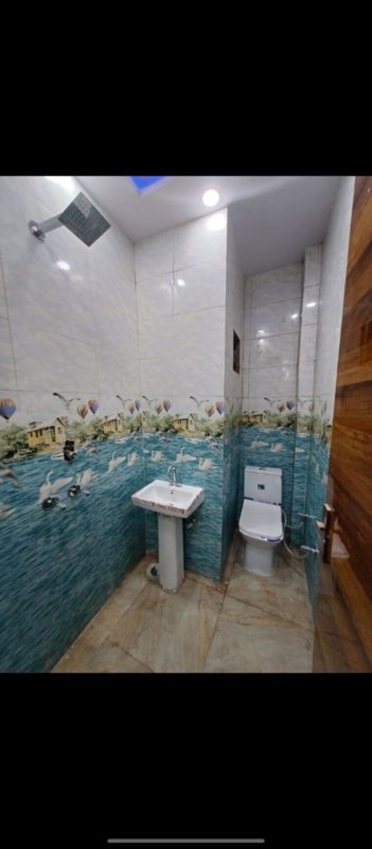 Bathroom, uttam nagar 3 Bedroom 100 Sq.Yd. Builder Floor In Uttam Nagar Delhi 10117183