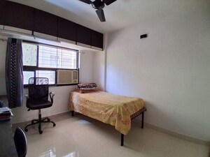 Room in 3 BHK Apartment at Sinhagad Road – for Sale