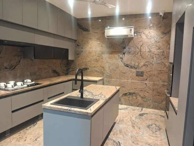 Kitchen, greater kailash 5 Bedroom 1000 Sq.Yd. Independent House In Greater Kailash Delhi 10117244