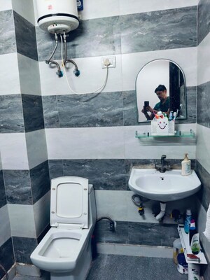 Bathroom in 2 BHK Builder Floor at Saket – for Rent