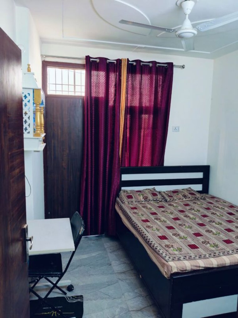 Bedroom, saket 2 Bedroom 750 Sq.Ft. Builder Floor In Saket Delhi 10117247